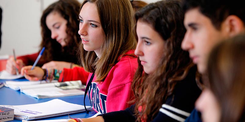 Curso de Inglés para Jóvenes con monitor