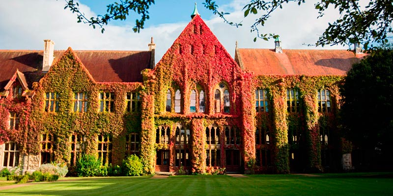 Curso de inglés para jóvenes en Cheltenham, Inglaterra