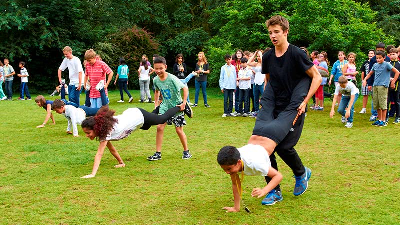 cursos de inglés para jovenes en Malahide con actividades